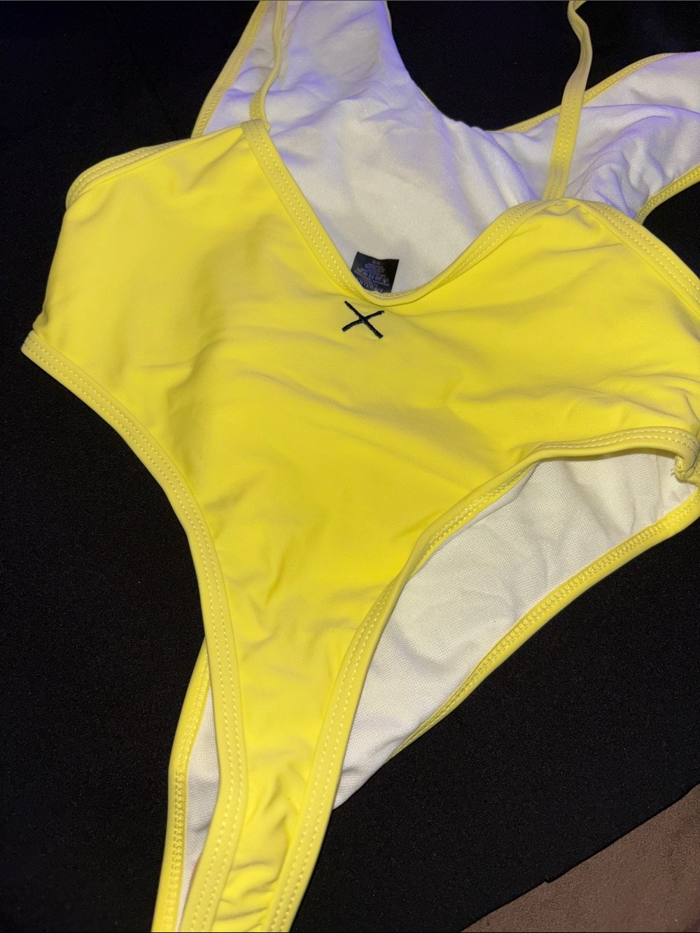 Boutine LA Swimsuit - Picture 12 of 13